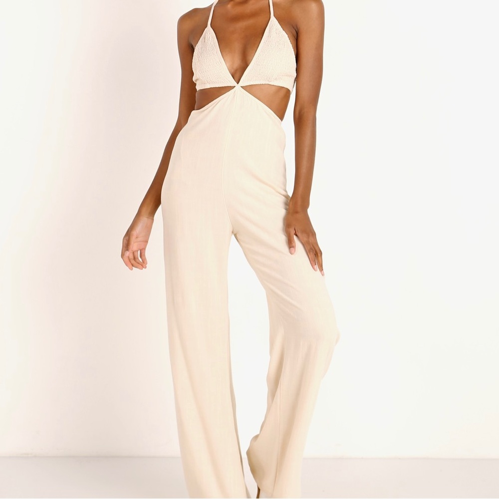 NWT Indah Blaire Halter Jumpsuit in Opal Size Medium